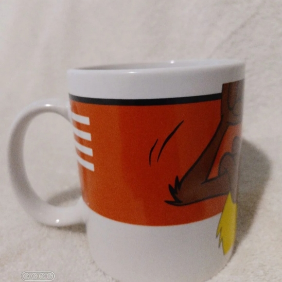 Vintage Looney tunes taz flexing muscle coffee mug - Picture 4 of 7
